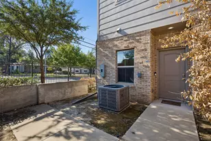 2279 Dorian Pl, Dallas, TX 75228 - Photo 2
