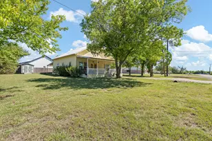 209 E Allen Ave, Godley, TX 76044 - Photo 2