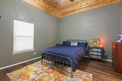 209 E Allen Avenue, Godley, TX 76044 - Photo 18