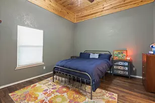 209 E Allen Ave, Godley, TX 76044 - Photo 18