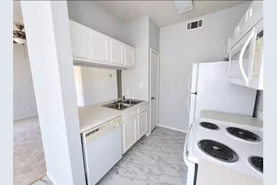 7126 Holly Hill Drive #108, Dallas, TX 75231 - Photo 8
