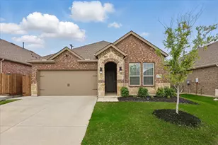 3409 Brady Starr Dr, Aubrey, TX 76227 - Photo 2