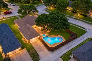 3718 Thornhill Way, Rowlett, TX 75088 - Photo 6