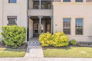 305 Sunset Ln, Fort Worth, TX 76114 - Photo 2