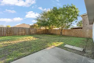 1128 Boxwood Dr, Crowley, TX 76036 - Photo 24