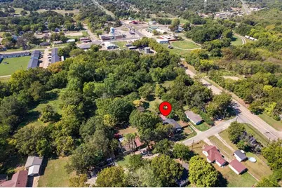 106 S Jernigan Street, Bells, TX 75414 - Photo 32