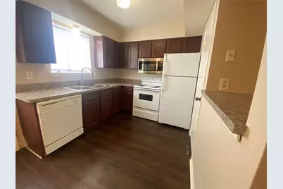 2802 Wimbledon Court #B, Garland, TX 75041 - Photo 2