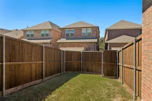 218 Buckingham Ave, Euless, TX 76040 - Photo 22