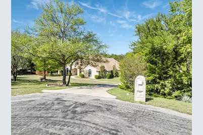 106 Woodhaven Court, Weatherford, TX 76087 - Photo 2