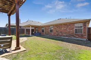 2685 Calmwater Dr, Little Elm, TX 75068 - Photo 32