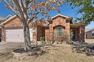 2685 Calmwater Dr, Little Elm, TX 75068 - Photo 6