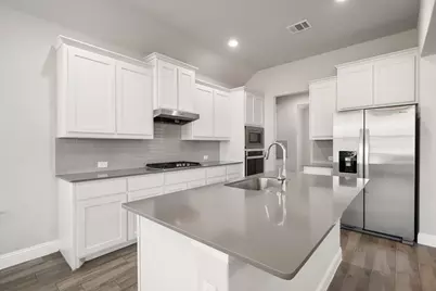 3636 Wintergreen Street, Grand Prairie, TX 76065 - Photo 6