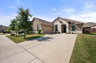 3636 Wintergreen St, Grand Prairie, TX 76065 - Photo 30