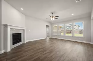 3636 Wintergreen St, Grand Prairie, TX 76065 - Photo 14