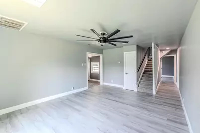 768 Elmwood Drive, Woodway, TX 76712 - Photo 8