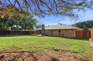 5917 Pleasant Hill Dr, Arlington, TX 76016 - Photo 34