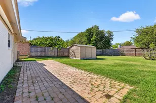 237 E Malone Ave, Crowley, TX 76036 - Photo 24