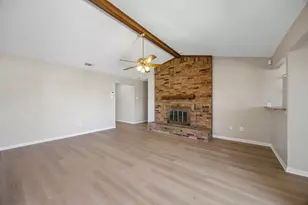 1721 Paxton Dr, Carrollton, TX 75007 - Photo 6
