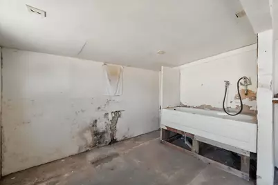 1131 N Beaton Street, Corsicana, TX 75110 - Photo 10