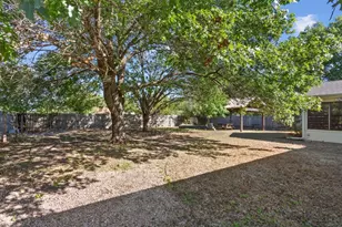 231 Del Rio Dr, Hewitt, TX 76643 - Photo 34