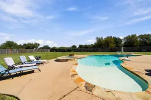 1021 Cascade Trail, McGregor, TX 76657 - Photo 32