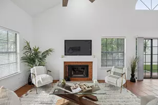 623 Rancho Cir, Irving, TX 75063 - Photo 6