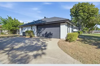 316 Oak Valley Drive, Colleyville, TX 76034 - Photo 4