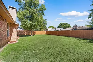7512 Clover Ln, Watauga, TX 76148 - Photo 24