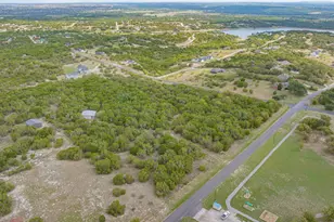 1115 Beacon Lake Dr, Bluff Dale, TX 76433 - Photo 1
