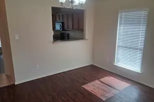 7310 Fossil Lake Dr, Arlington, TX 76002 - Photo 6