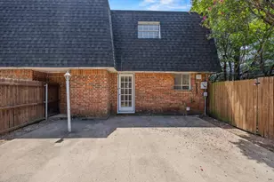 2019 Fleur De Lis Ct, Arlington, TX 76012 - Photo 32