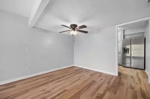2019 Fleur De Lis Ct, Arlington, TX 76012 - Photo 10