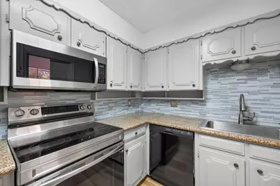 2019 Fleur De Lis Court, Arlington, TX 76012 - Photo 16