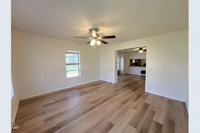122 Robertson Street, Sulphur Springs, TX 75482 - Photo 4