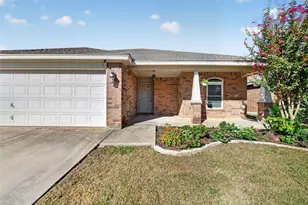 8205 Mule Deer Run, Fort Worth, TX 76179 - Photo 4