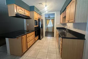 2526 Nottingham Pl, Grand Prairie, TX 75050 - Photo 14