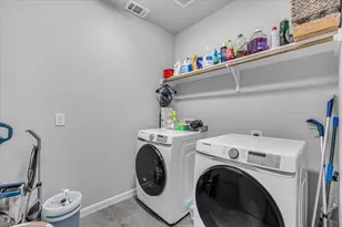 5341 Waterview Ct, Haltom City, TX 76137 - Photo 10