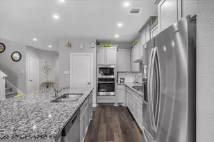 5341 Waterview Ct, Haltom City, TX 76137 - Photo 18