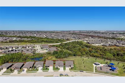 304 Crowfoot Drive, Fort Worth, TX 76131 - Photo 38
