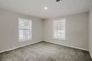 1050 Dubois St, Denison, TX 75020 - Photo 12
