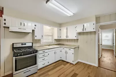 1811 W College Street, Sherman, TX 75092 - Photo 8
