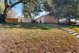 1418 Stony Brook Ln, Garland, TX 75043 - Photo 2