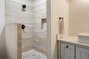 2107 Elmwood Blvd, Dallas, TX 75224 - Photo 30