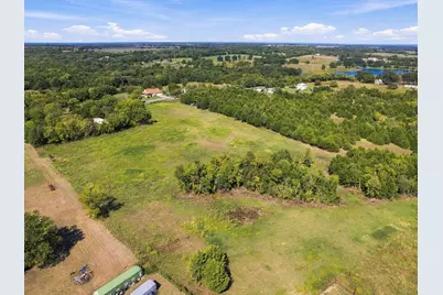 828 Blanton Hill Road, Whitewright, TX 75491 - Photo 6