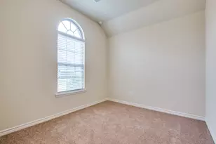 7024 Mapleshade Way, Little Elm, TX 76227 - Photo 14