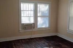925 Peach St, Abilene, TX 79602 - Photo 10