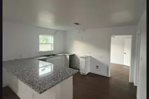 920 Hines Ave, Waco, TX 76706 - Photo 2