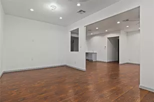 1207 E Russell Ave, Carrollton, TX 75006 - Photo 6