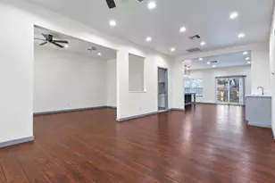 1207 E Russell Ave, Carrollton, TX 75006 - Photo 8