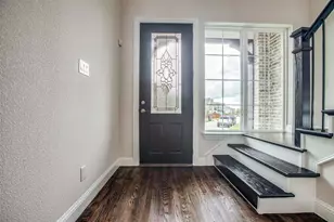 4944 McKinney Hollow Dr, McKinney, TX 75070 - Photo 2